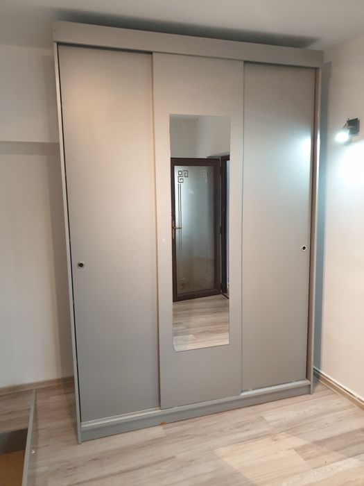 mobilier camera tineret