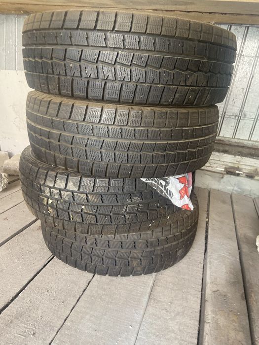 Продам шины комплект