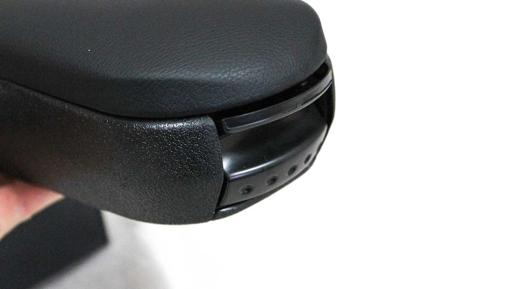 Подлакътник барче за VW Golf 4, Bora, Audi A3, Jetta, черена кожа, нов