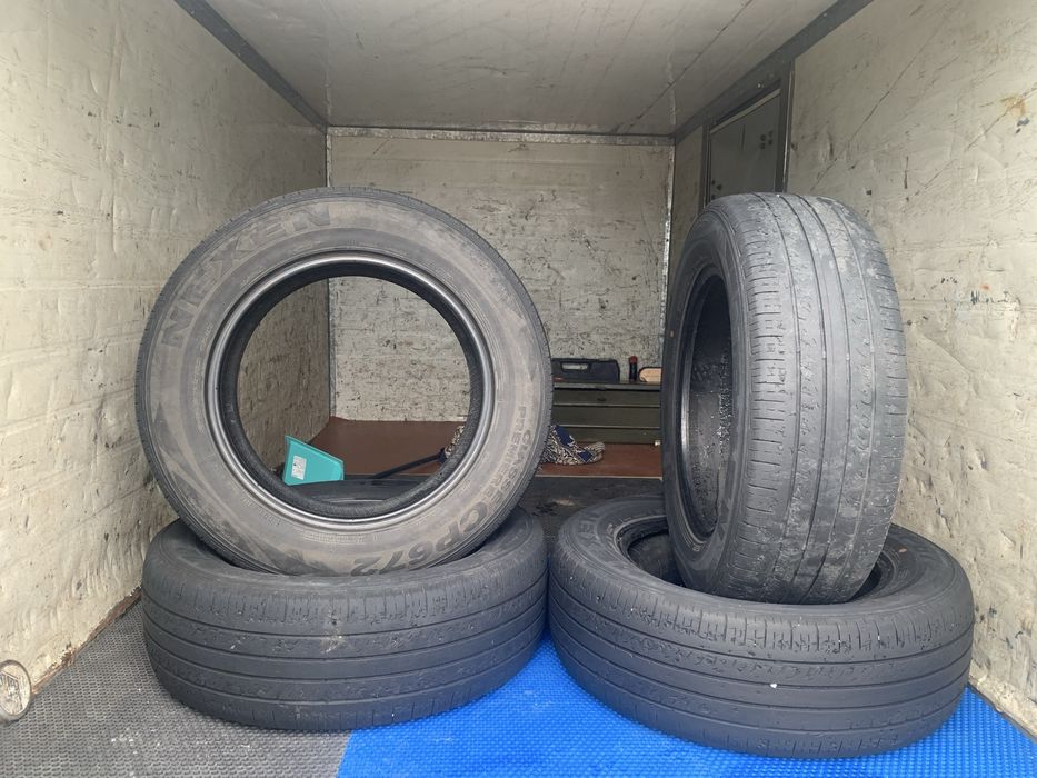 Продам шины на 205/65/16