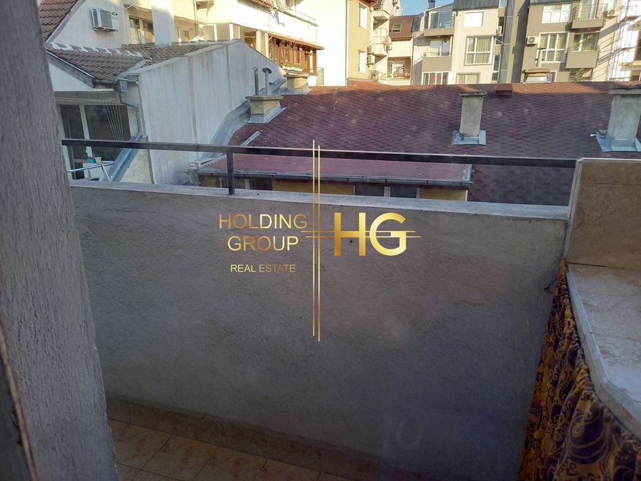 Продава се Едностаен апартамент в Варна, Колхозен пазар - 37 кв.м за 1514 €/кв.м - Снимка #2