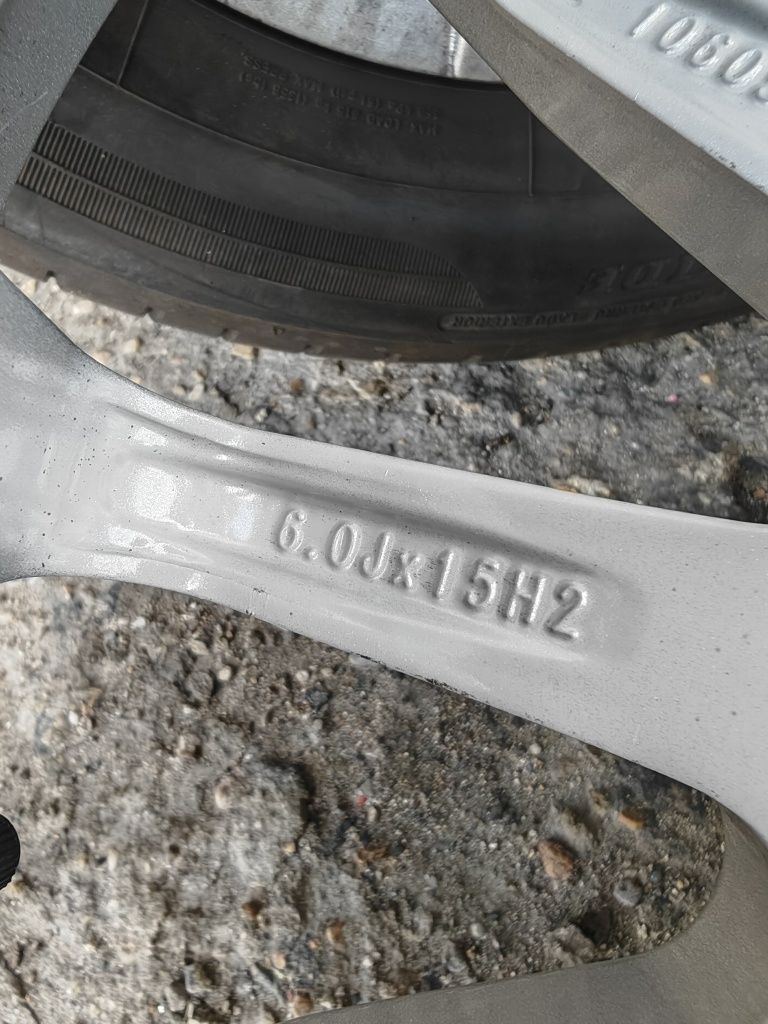 Джанти 15" 6J et45 5X100 WV Seatс гуми 195/65/15 Dunlop