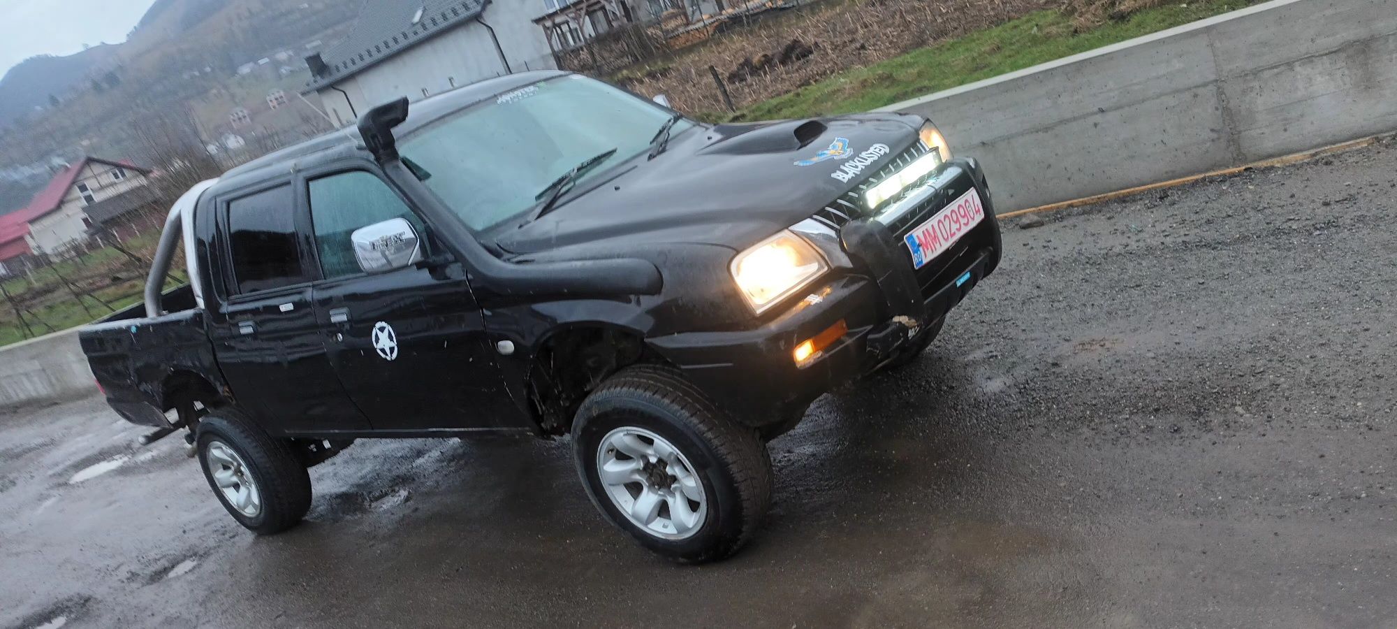 Vând Mitsubishi l200