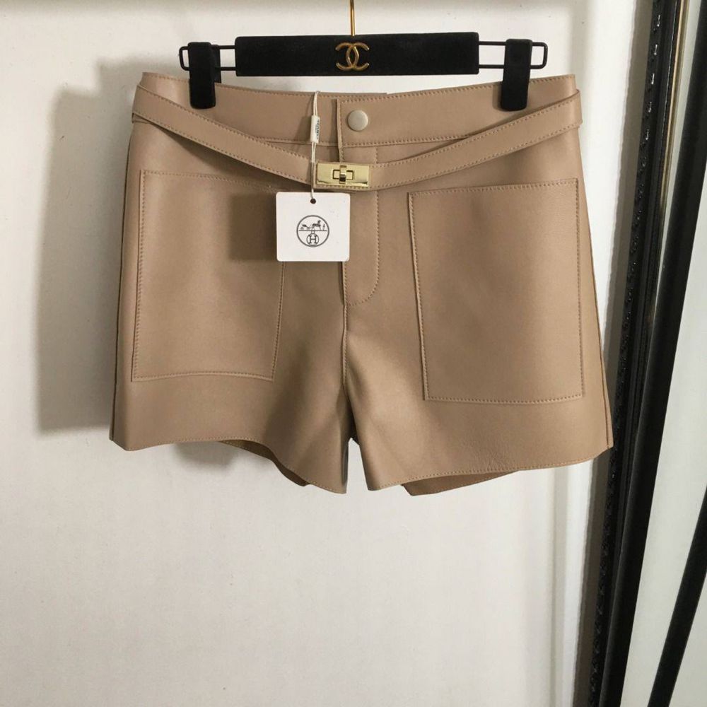 Поли и панталонки Chanel, Dior, Gucci