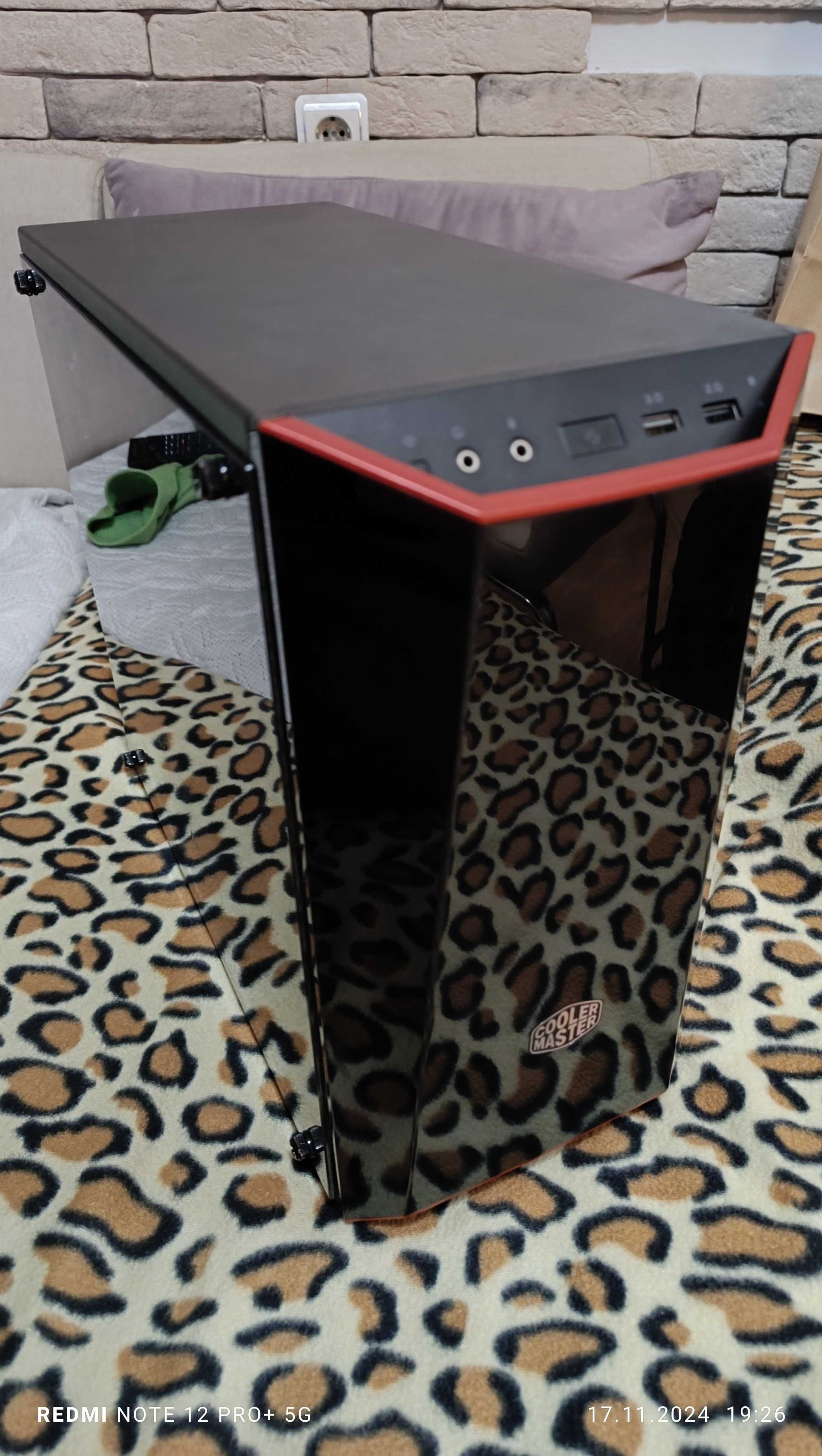 настолен компютър - Intel® Core™ i7-6700 - GTX 1050 ti 4GB - SSD - HDD