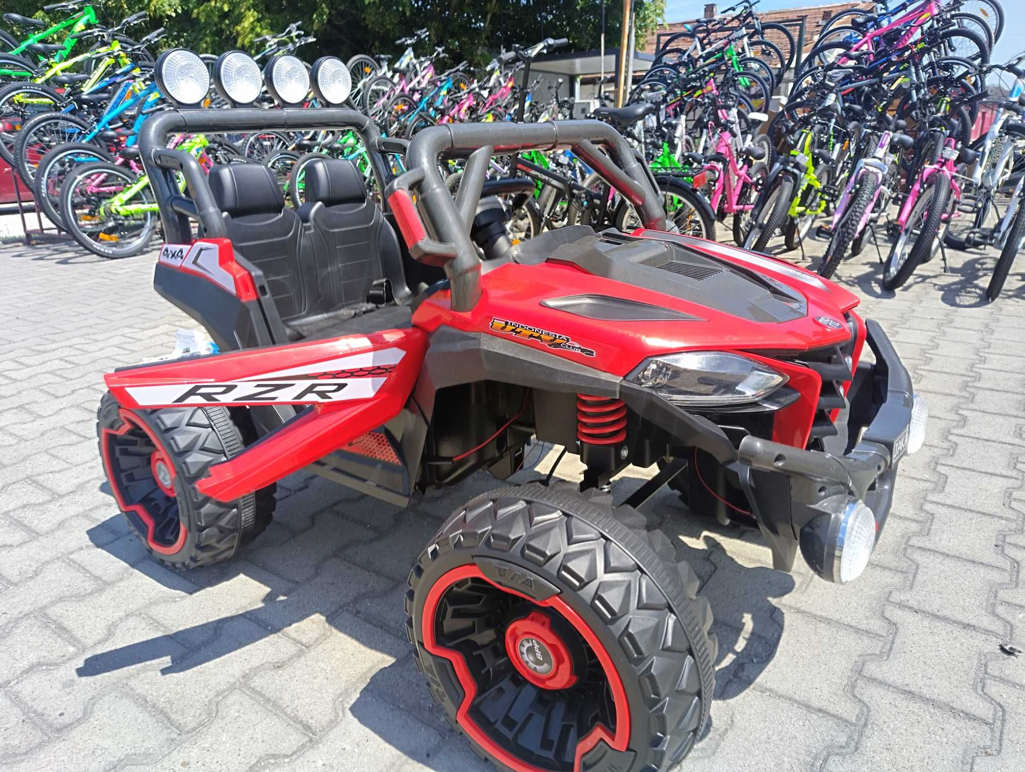 AFRICA двуместен акумулаторен джип JAKARTA 4x4 червен