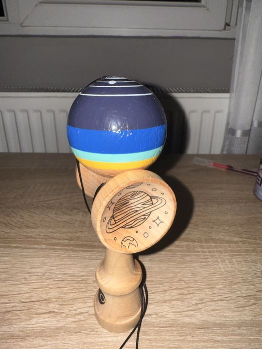 Vând kendama profesioanlă,OKendama Space 1 Blue,preț negociabil