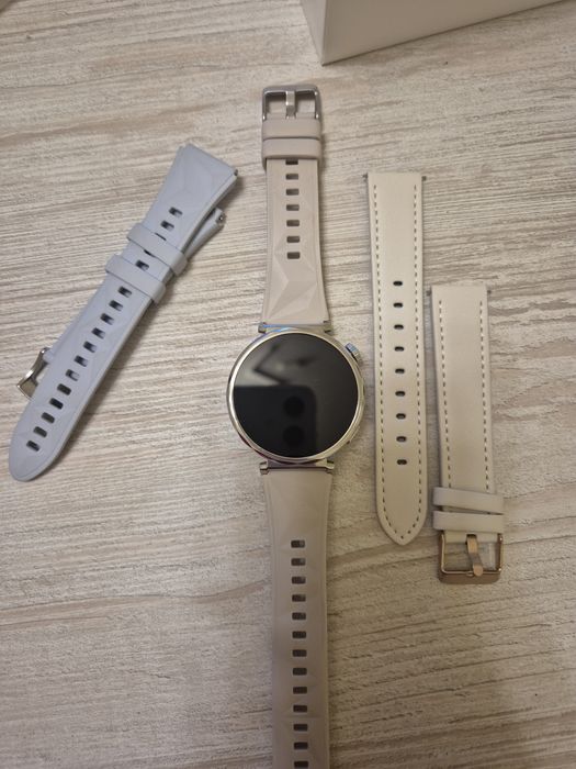 Смарт часовник Huawei watch GT 5