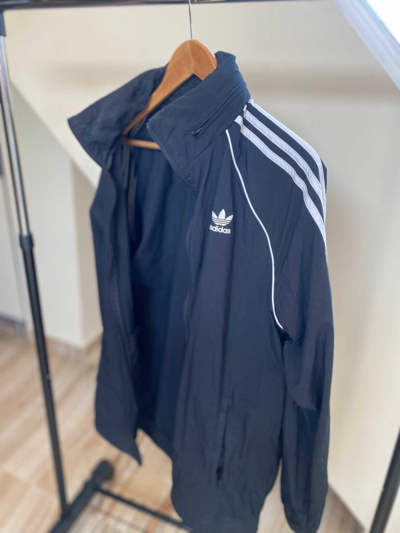 Спортен Екип Adidas Original M размер Без забележки/ Винтидж екип