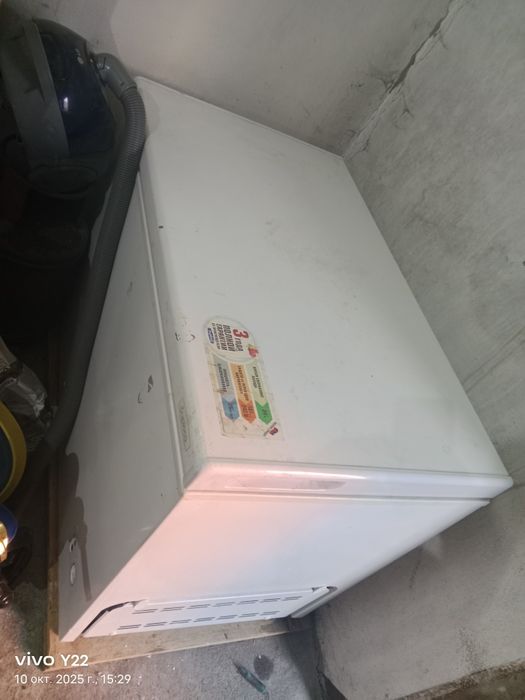 Продам морозильную камеру