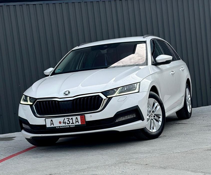 Skoda Octavia SKODA OCTAVIA IV/ Matrix/Cameră/Ambientale/Side Assist/etc