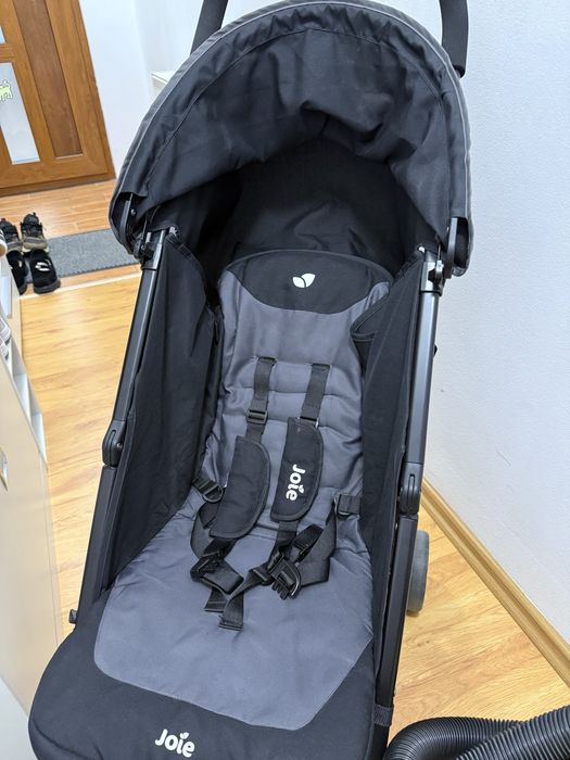 Carucior Joie tip umbrela