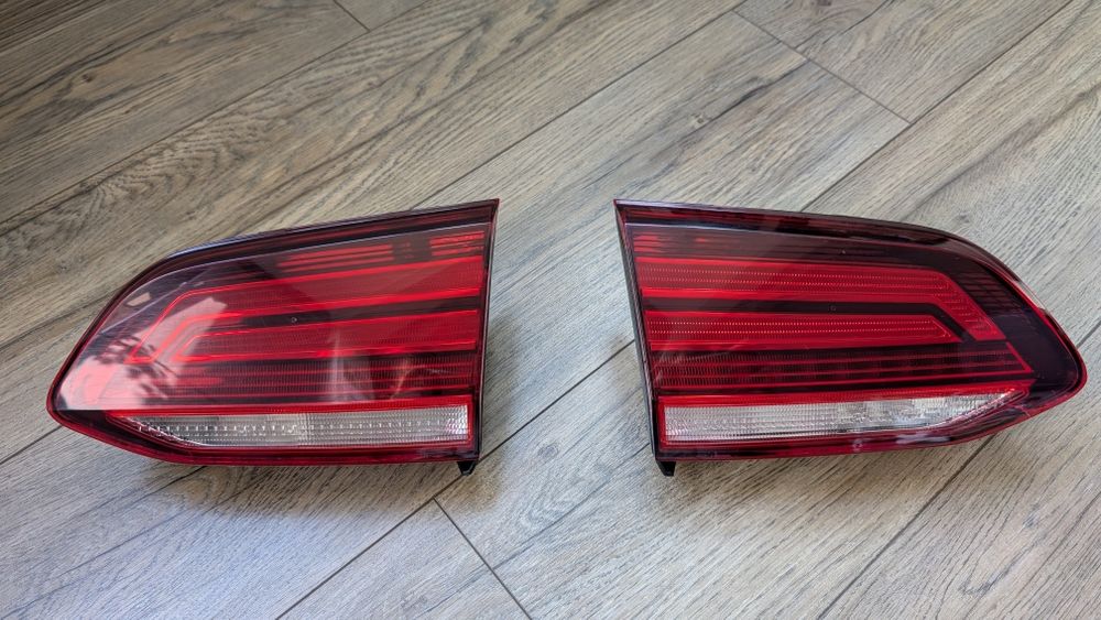 Вътрешни Стопове (за капак) за Голф 7 комби, LED, facelift