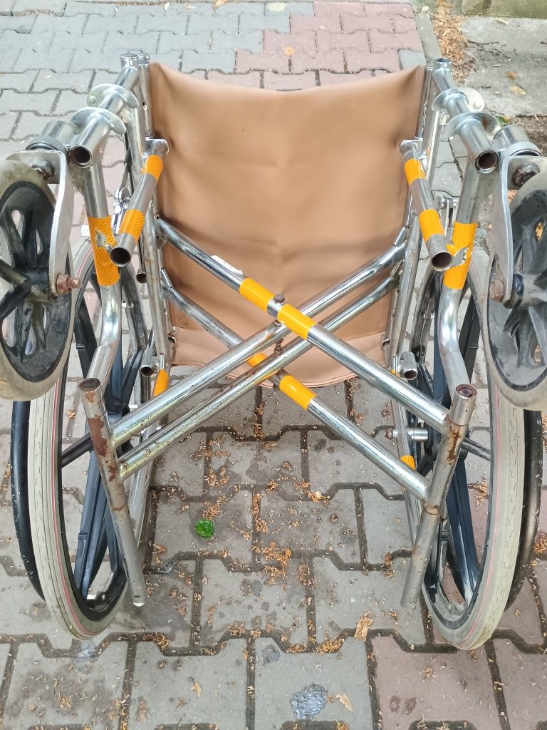 Carucior persoane dezabilitati