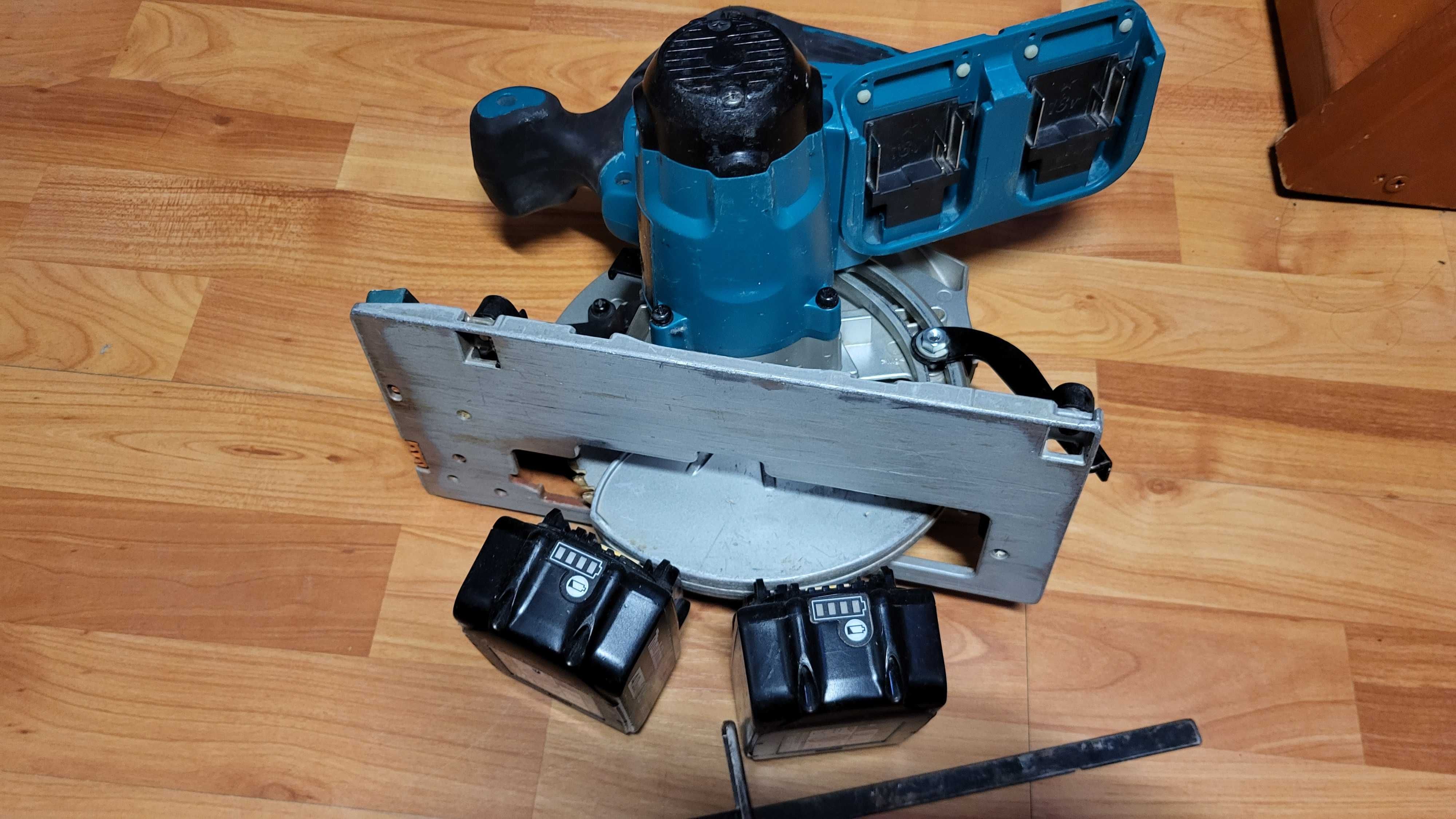 Makita Ferastrau circular cu acumulator Makita DHS710+2 acumulatori