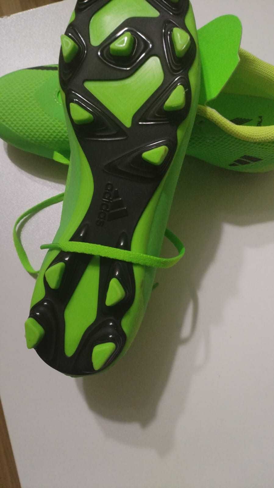 Adidas de fotbal crampoane marca adidas verzi marimea 42