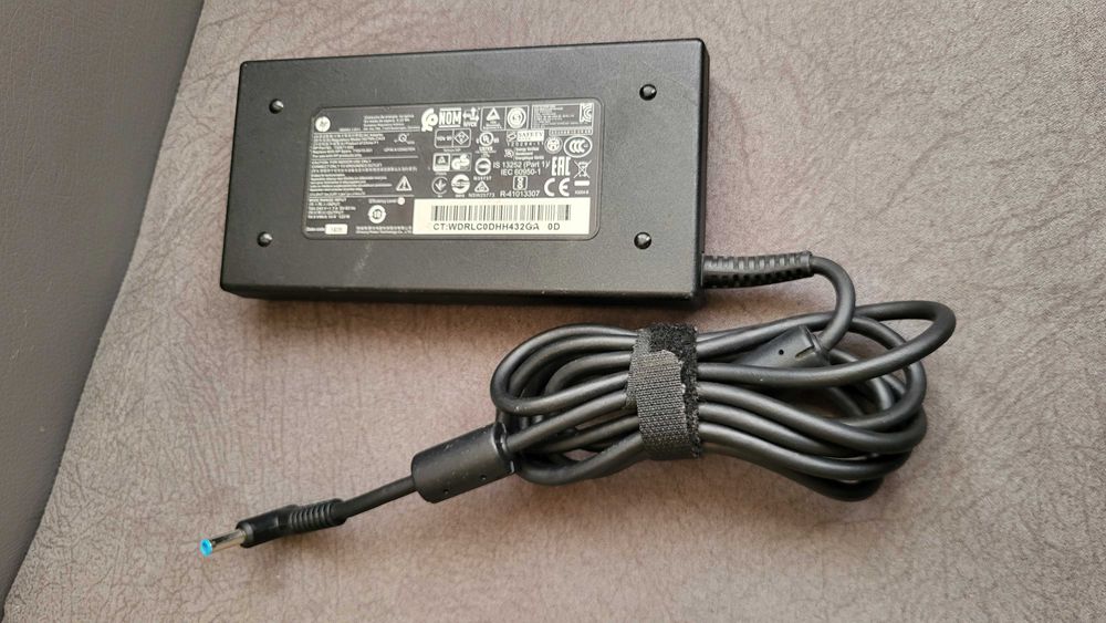 HP Incarcator 120W Adaptor Leptop 19.5V-6.15A cu mufa sibtire albastra