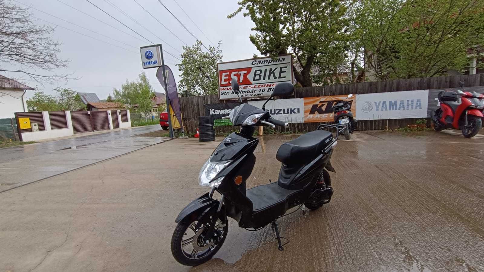 Scuter electric VSX, 48V, 20Ah, 1050W, Fara permis, 25Km/h, Negru 60Km