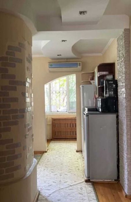 Юнусабад 8, 4/4/4 Продаётся квартира на против Биллур