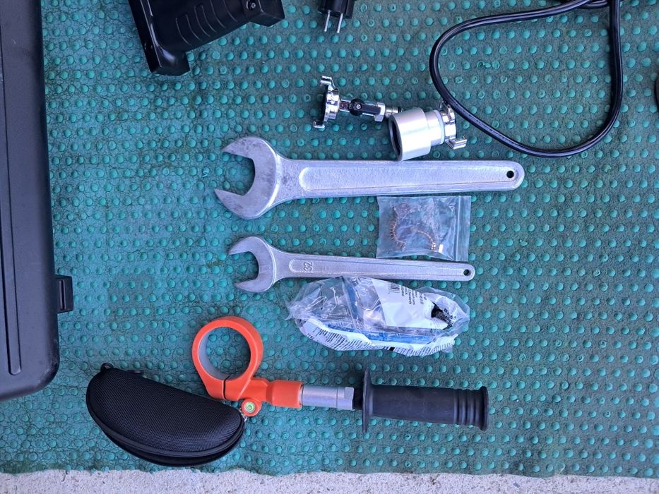 Mașină de carotat marca BERGER cu accesorii