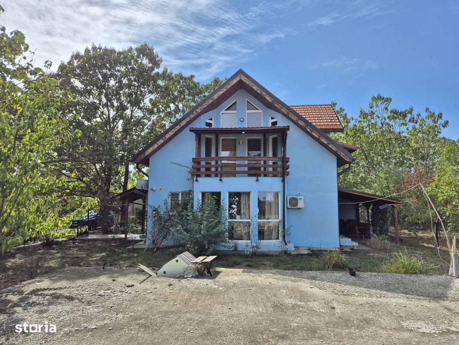 Casa P+1 din lemn - Mihailesti
