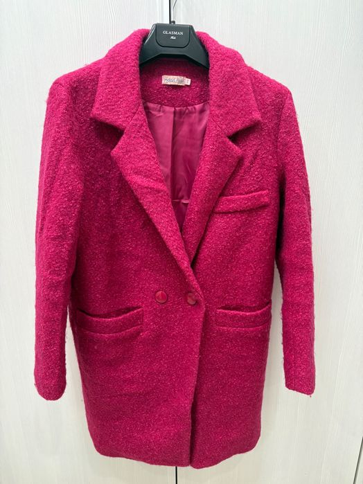 Продам пальто новое