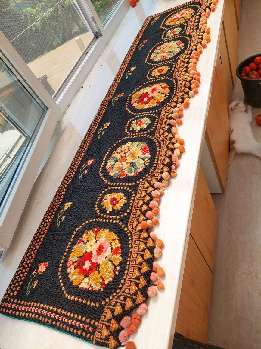 Draperii cusute de mână