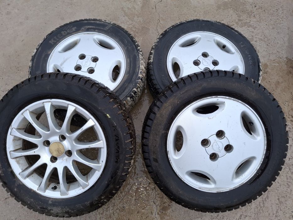 Покрышка шипованный