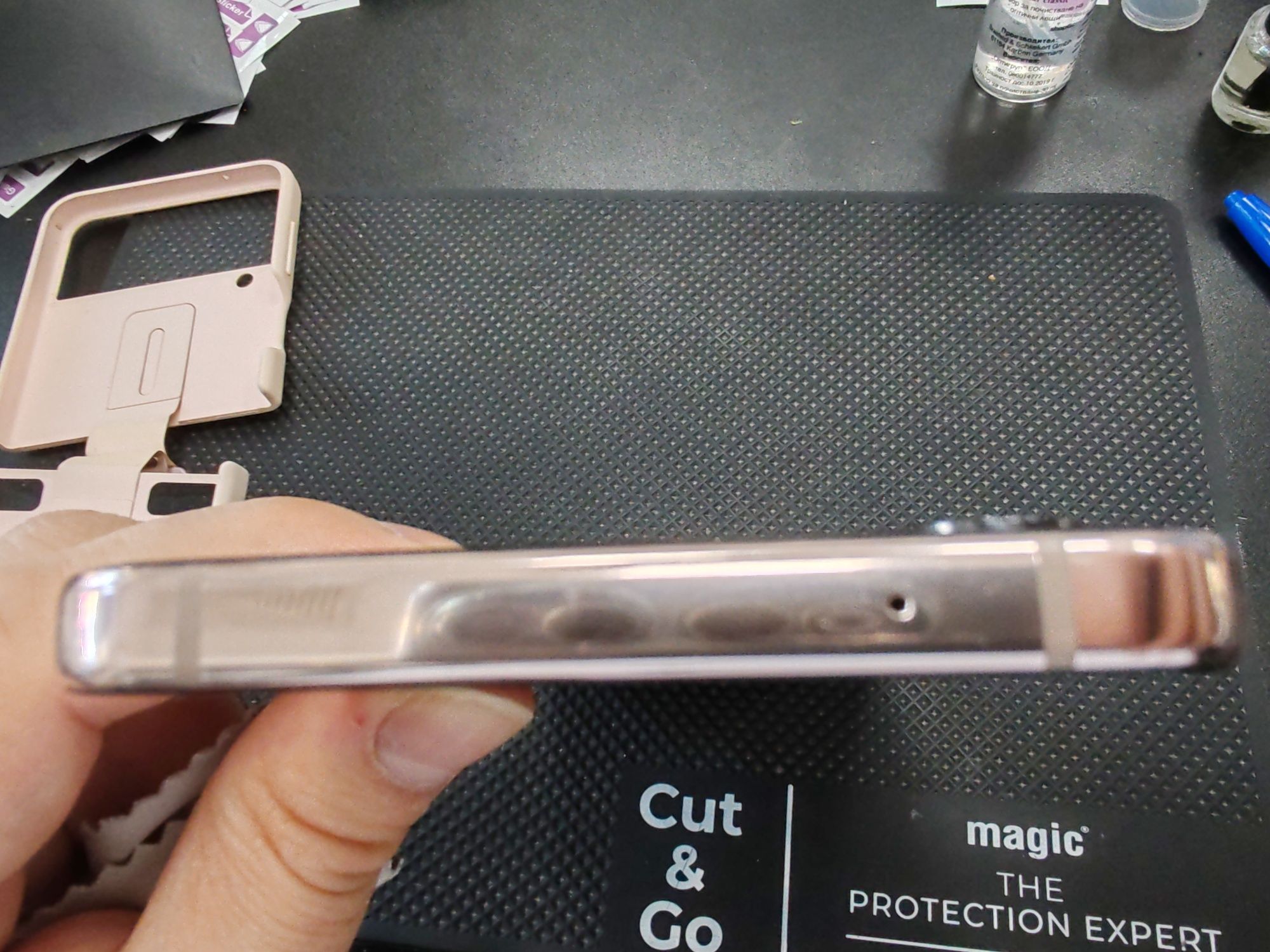 Samsung Z Flip 4 rose gold 256gb Бижу!!!