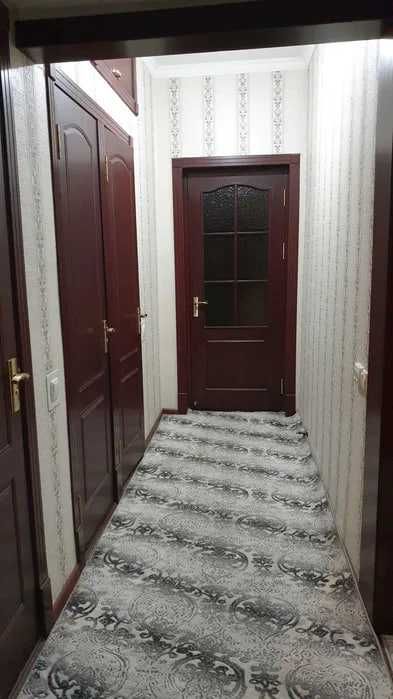 Срочна продаётся в Сергели 2 за корзинкой 4/3/5 всё есть. 120 000$