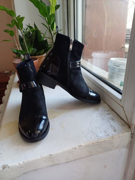 Демисезонные ботинки