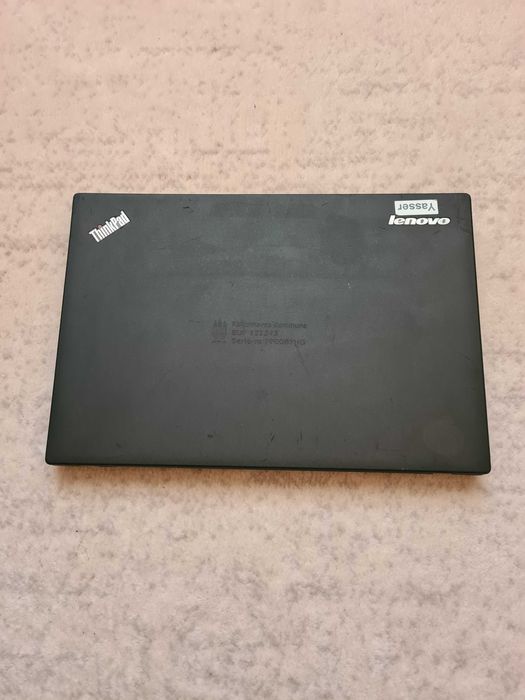 Laptop Lenovo x240 Procesor I3,ram DDR3-4gb,Harddisk-500gb