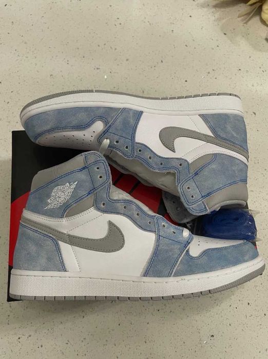 *REDUCERE* Jordan 1 Hyper Royal - verificare colet