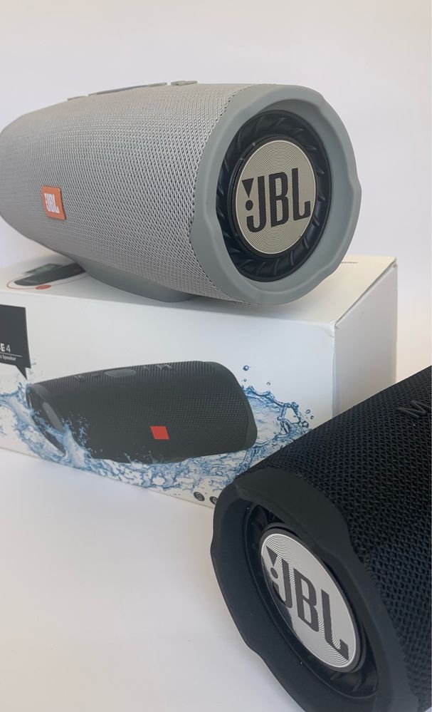 Портативная беспроводная колонка JBL Charge 4 калонка