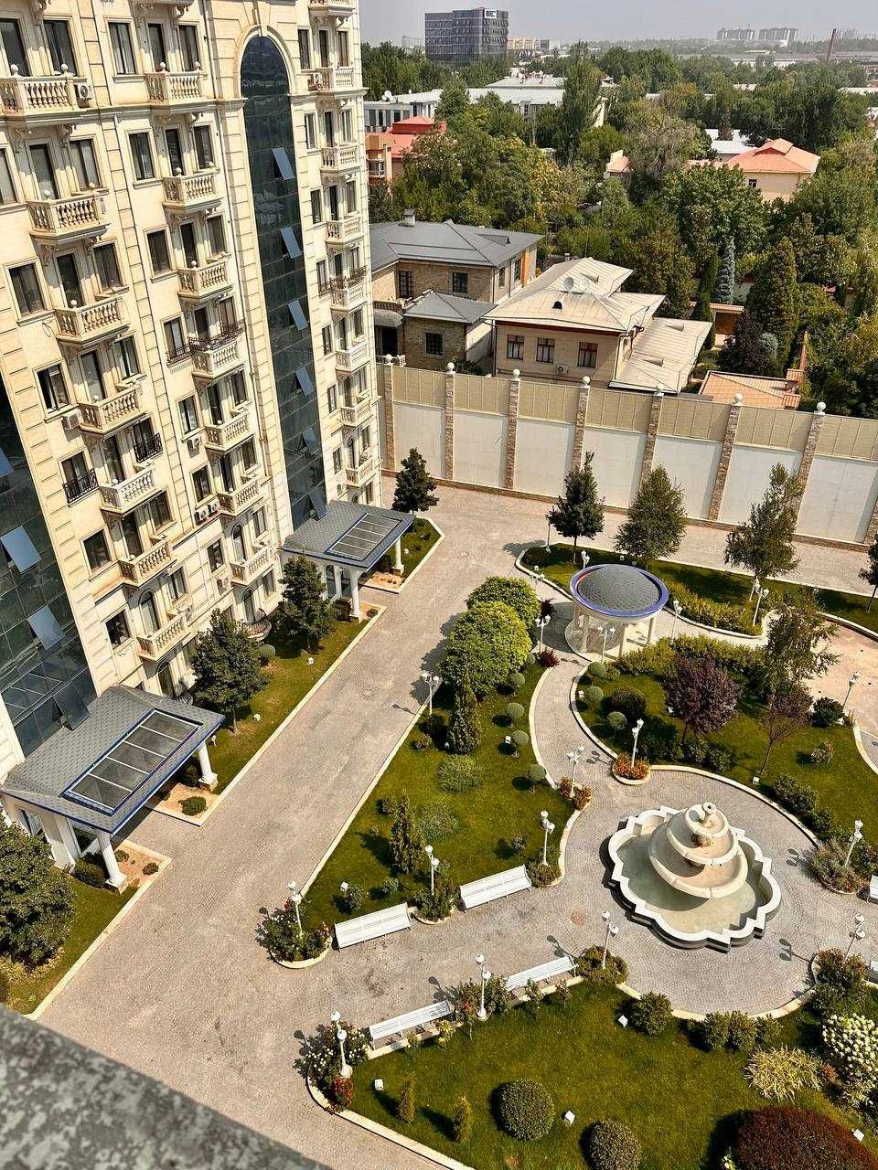 4-х Комнатная квартира ЖК "Лондон 8-этаж, 130кв.м.