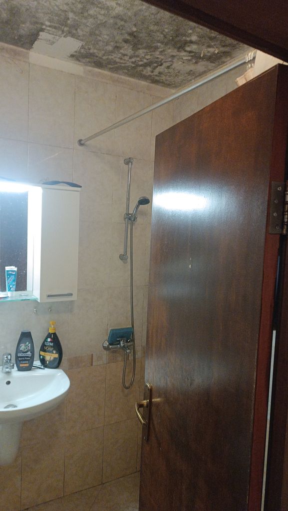 Продава се Двустаен апартамент в ж.Зоопарк - 70 кв.м за 2786 €/кв.м - Снимка #9