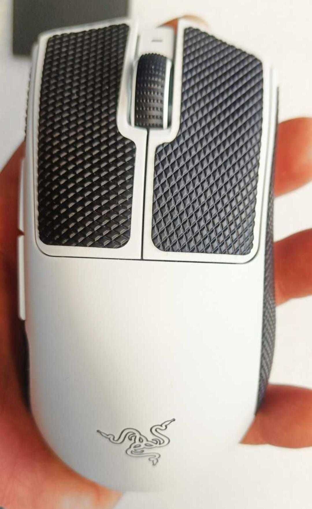 Deathadder V3 Pro - отлично състояние