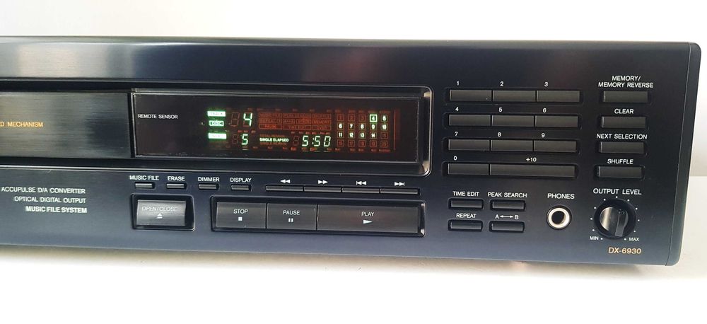 ONKYO DX 6930 CD player TOP pentru amplificator deck amplituner