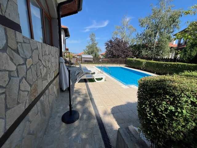 Продава се Къща в Ахелой - 146 кв.м за 1131 €/кв.м - Снимка #2