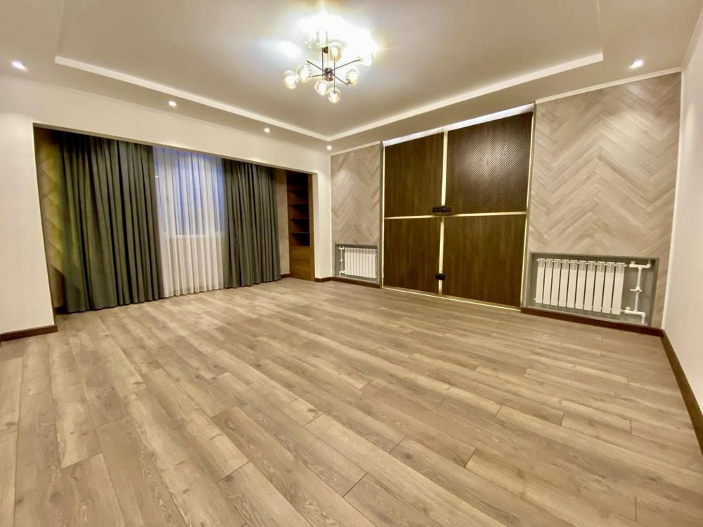 Продаю Квартира Новостройка 4/7/9 Ул.Шота Руставели Бобур ПАРК 100м2.