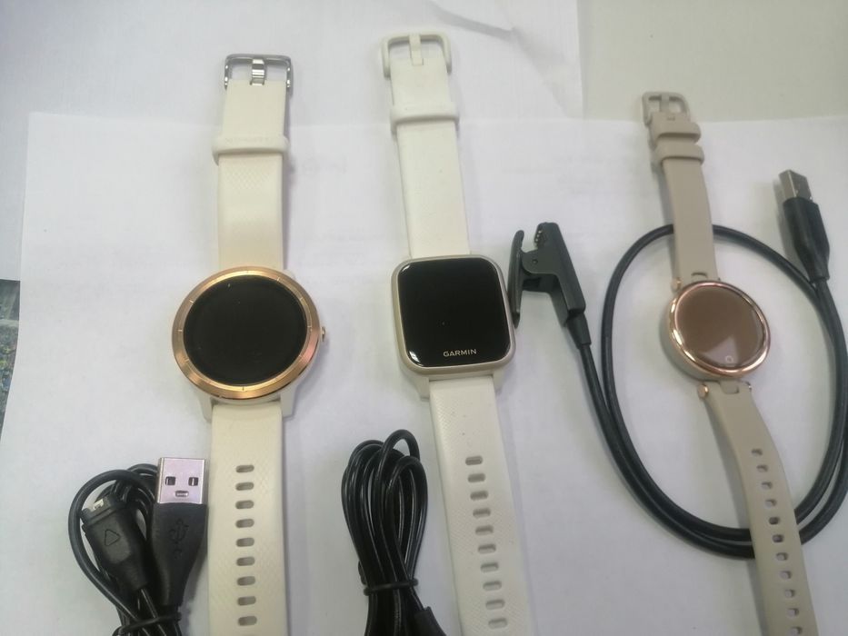 Garmin Venu SQ часовник