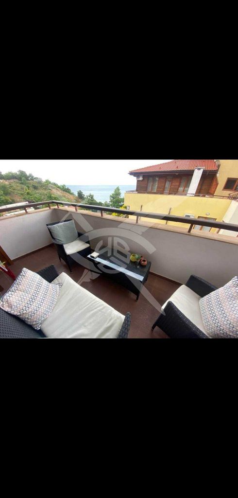 Продава се Двустаен апартамент в Свети Влас - 69 кв.м за 1131 €/кв.м - Снимка #1
