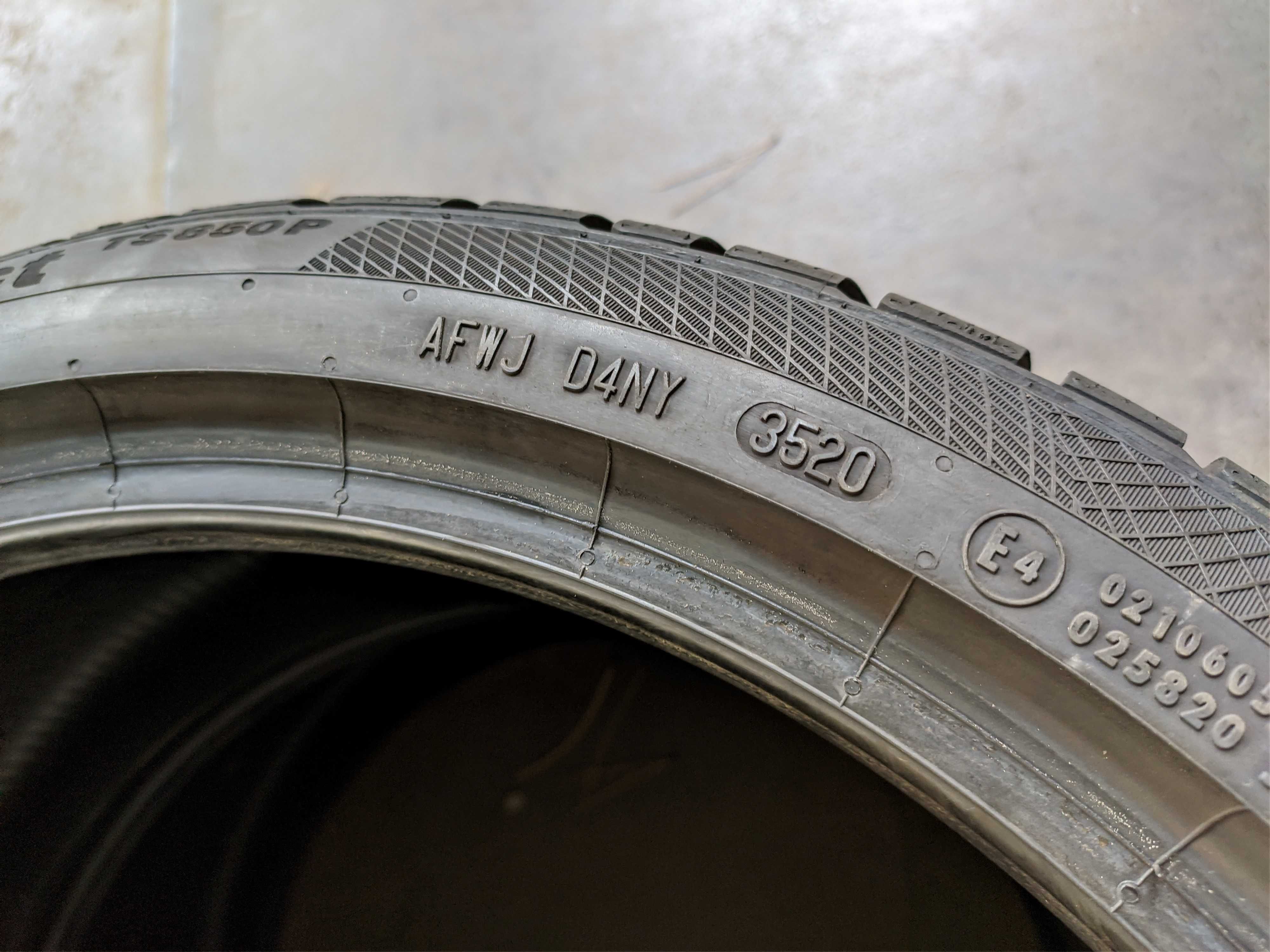 2бр Зимни гуми 215 40 18 - Continental