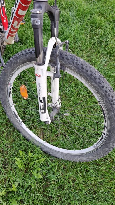 Bicicleta Mountain Bike