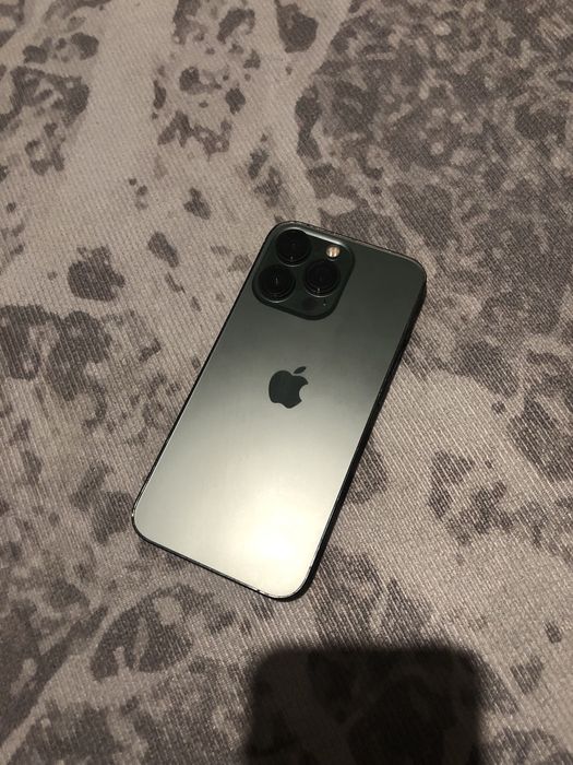 iPhone 13 pro 128 ГБ