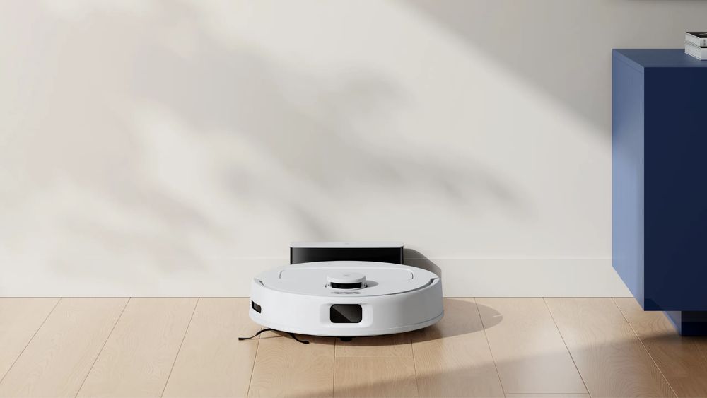 The DEEBOT N20e and N20e PLUS
