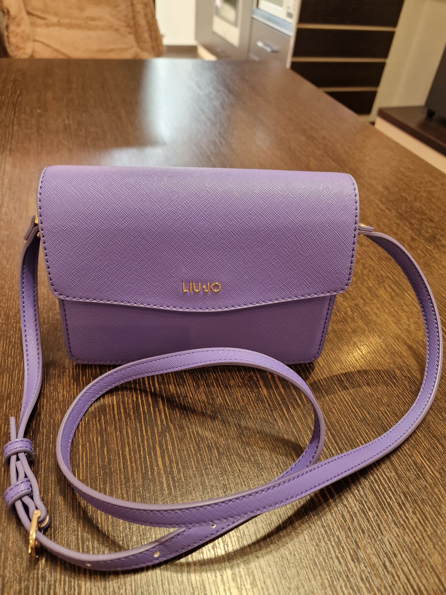 Дамска чанта Liu jo,Trussardi,Guess