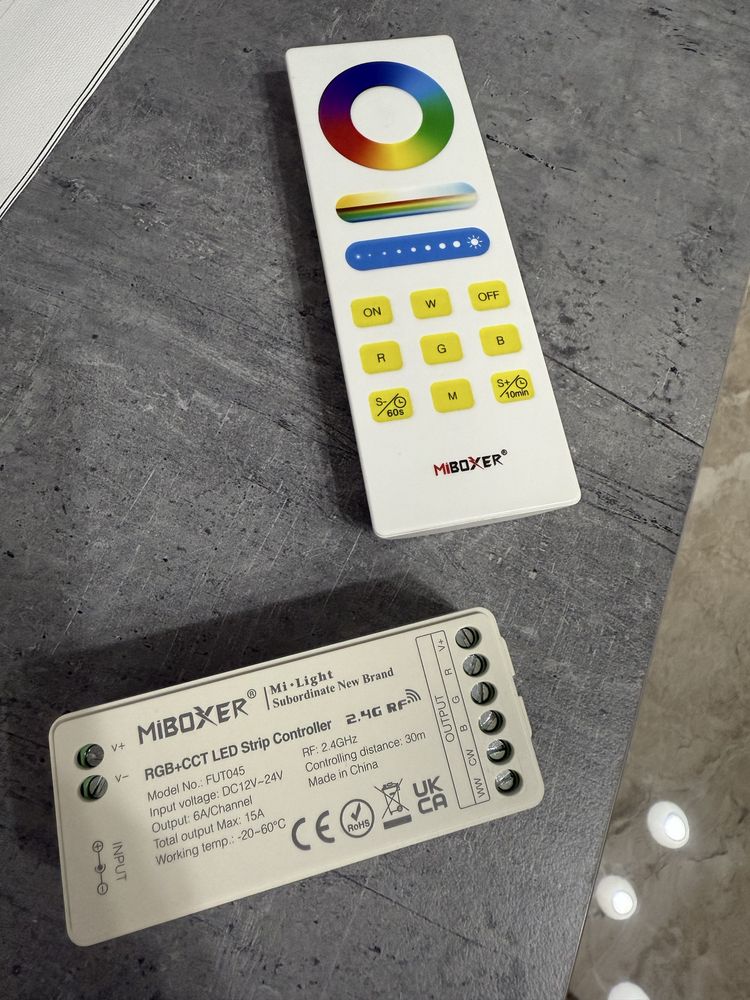 MiBoxer Controller FUT045 si Telecomanda smart FUT088