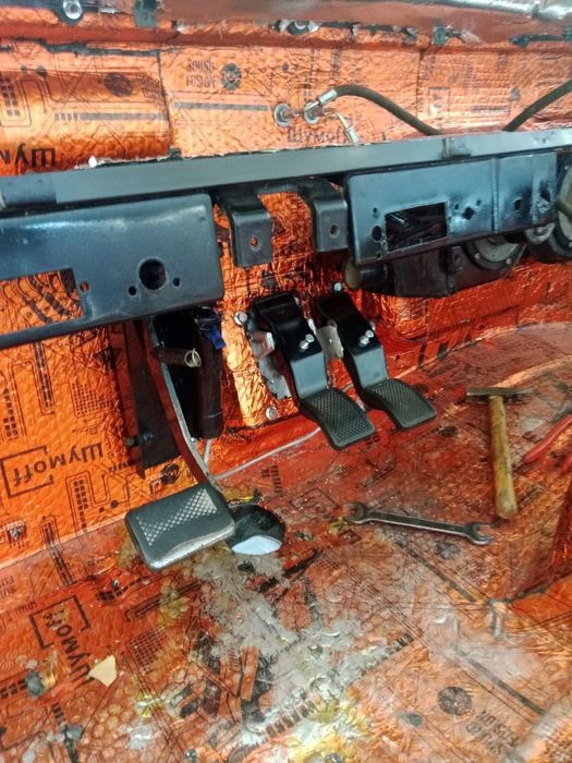 Kamaz samasval sotiladi