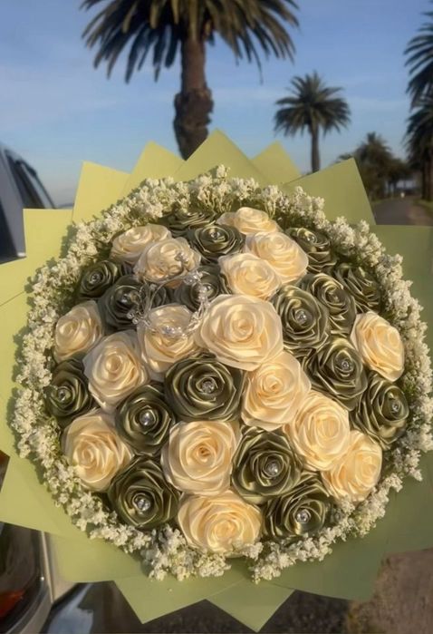 Лентадан букетлер. Букеты из атласных лент